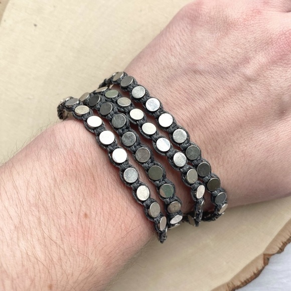 NWT Anthropologie Serefina Penny Wrap Bracelet Dark Gray and Silver Studs - Picture 7 of 15